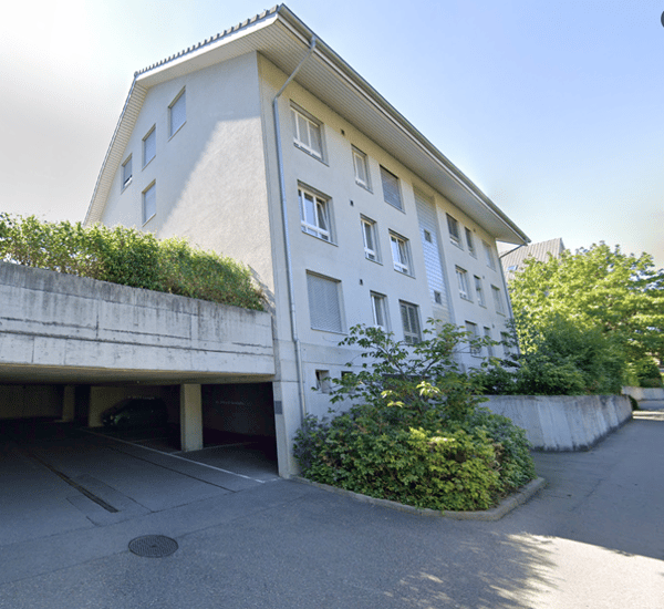 Grosszügige Erdgeschosswohnung mitten in Moossee 11