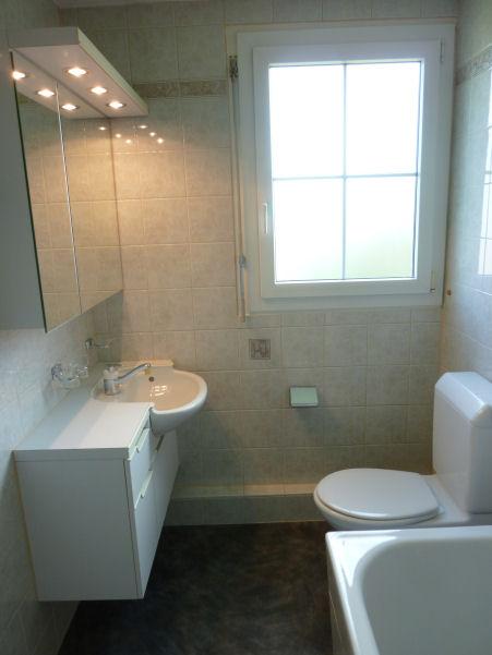 Charmante Doppeleinfamilienhaus-Hälfte mit grossem Garten 10