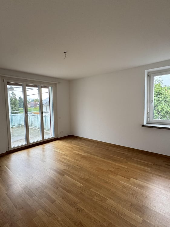 4-Zimmerwohnung in Büren an der Aare 2