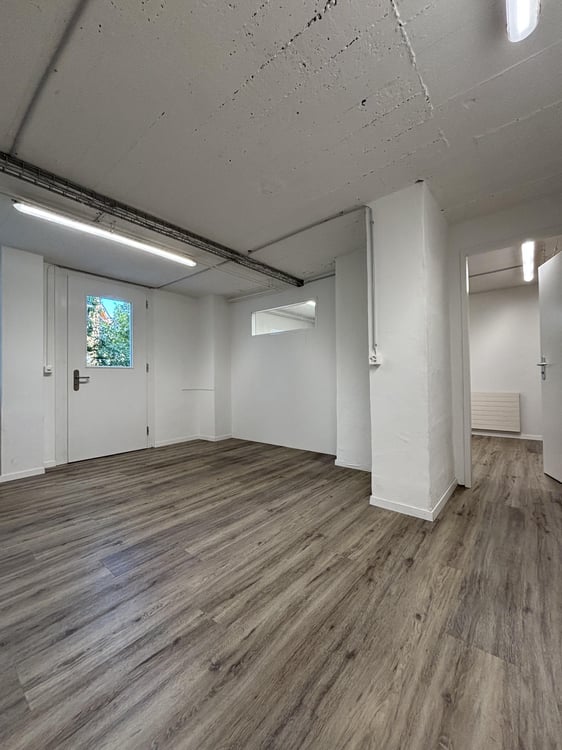 Vielseitig nutzbare Gewerberäumlichkeit mit 180 m² 9