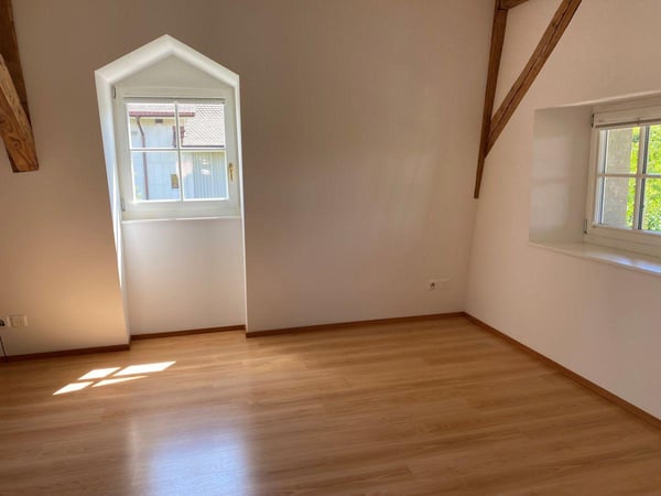 Charmante Dachwohnung in Wabern 3