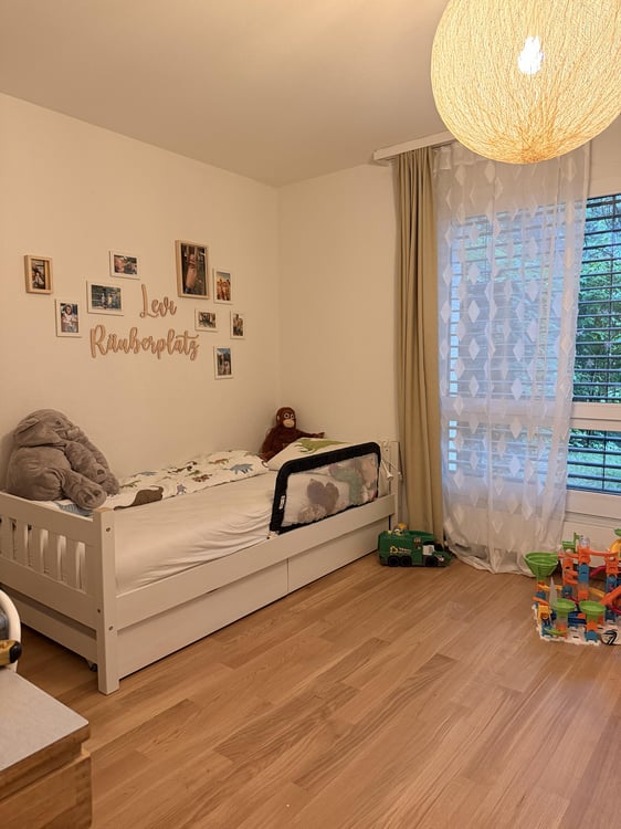 schöne 4.5 Zimmerwohnung in Ittigen 5