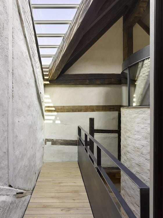 Elegant sanierte Wohnung mit viel Charme 12