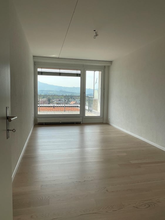 Wohnen mit Panoramablick über Heimberg! 7