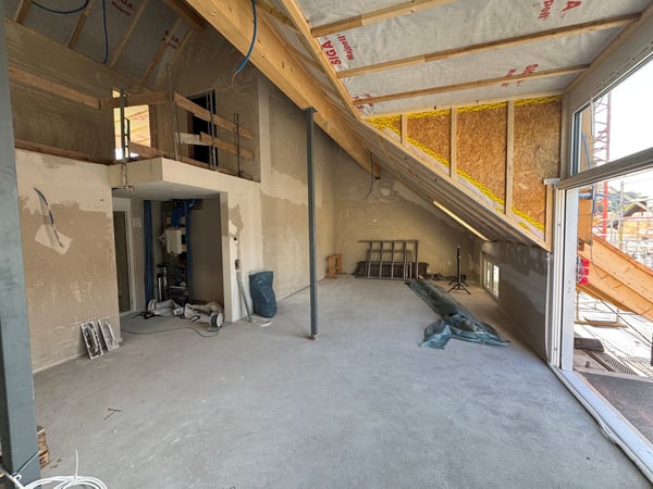 Grosse Neubau 7.5 Zimmer Dach-Wohnung mit Galerie 8