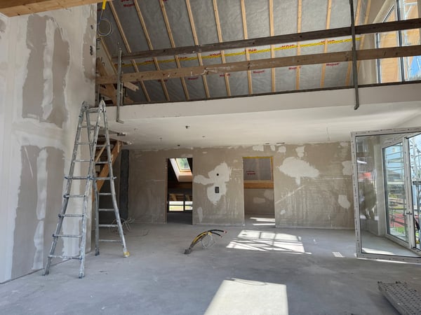 Schöne und grosse Neubau Dachwohnung zu verkaufen 7