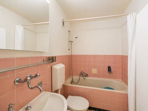 4.5 pièces à rénover dans un immeuble récemment assaini 8