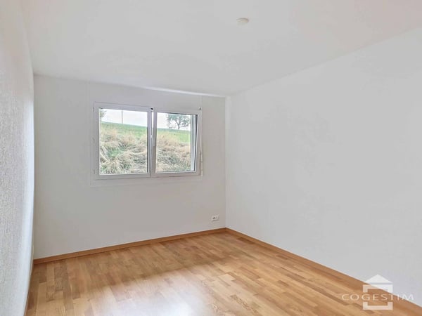 4.5 pièces aux beaux volumes avec grand balcon 6