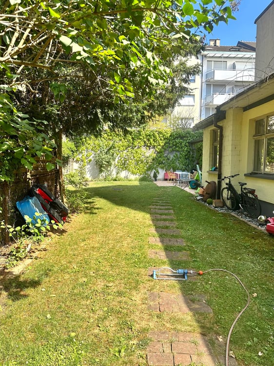 Charmante 3-Zimmer-Altbauwohnung mit Balkon in Basel-Gundeldingen 9