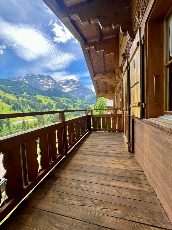 Heimeliges 4.5-Zimmer Chalet mit atemberaubender Aussicht in Adelboden BE