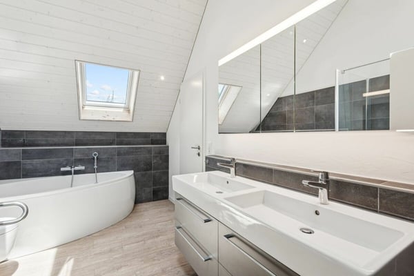 Gepflegtes Einfamilienhaus in ruhigem Wohnquartier in Gals BE 7