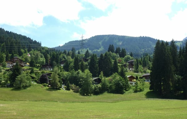 Zu verkaufen Baulandparzelle an erhöhter Lage in Plaffeien FR - Schwarzsee 10