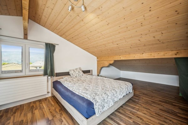 Attraktives 5,5-Zimmer Chalet in Mörigen BE mit Sicht auf den Bielersee 12
