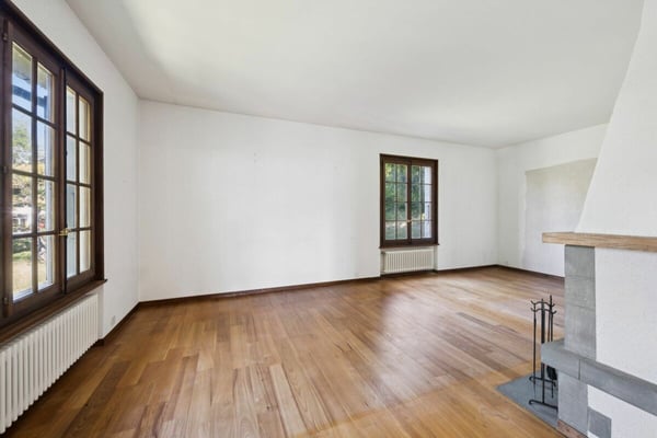 5-Zimmer Einfamilienhaus auf grosser Parzelle in Blonay VD mit See- und Bergsicht 4