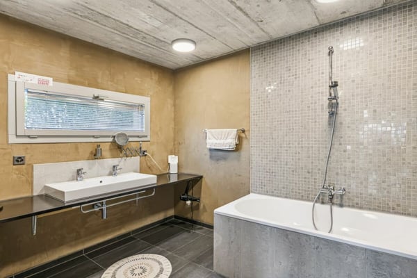 Luxuriöses Einfamilienhaus mit Pool und traumhafter Fernsicht in Roggwil BE 15