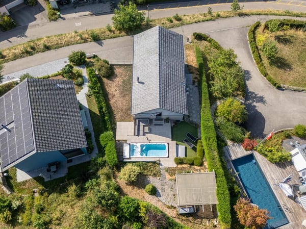 Luxuriöses Einfamilienhaus mit Pool und traumhafter Fernsicht in Roggwil BE 19