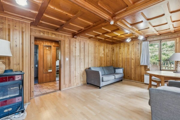 Grosses 7-Zimmer Chalet mit Einliegerwohnung und wunderbarer Weitsicht in Château-d'Oex VD 4