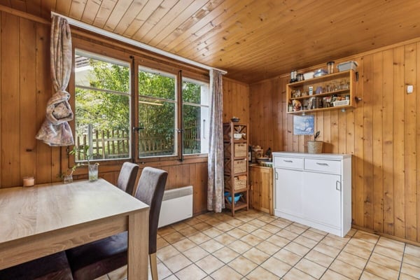 Grosses 7-Zimmer Chalet mit Einliegerwohnung und wunderbarer Weitsicht in Château-d'Oex VD 5