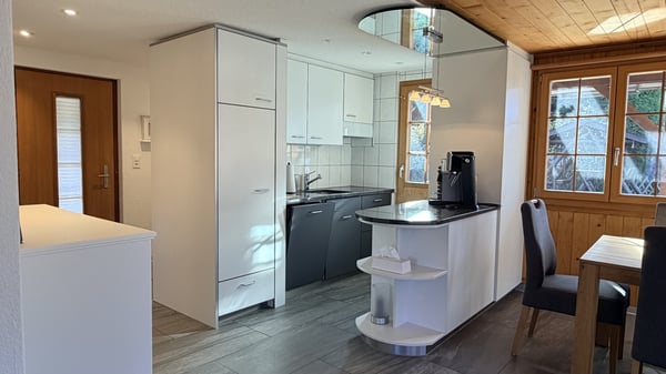 Chalethaus mit Einliegerwohnung und Wellnessoase 7