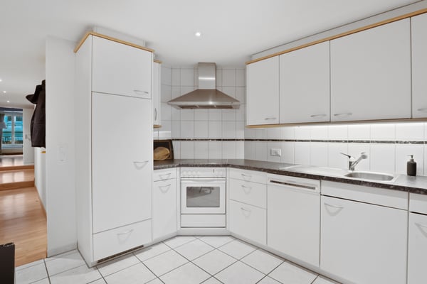 1.5-Zi-Wohnung mit Balkon & Aareblick 8