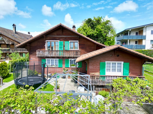 Gurmels: Wohnhaus mit zwei eigenständigen Wohnungen 1