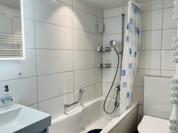 Gurmels: Wohnhaus mit zwei eigenständigen Wohnungen 7