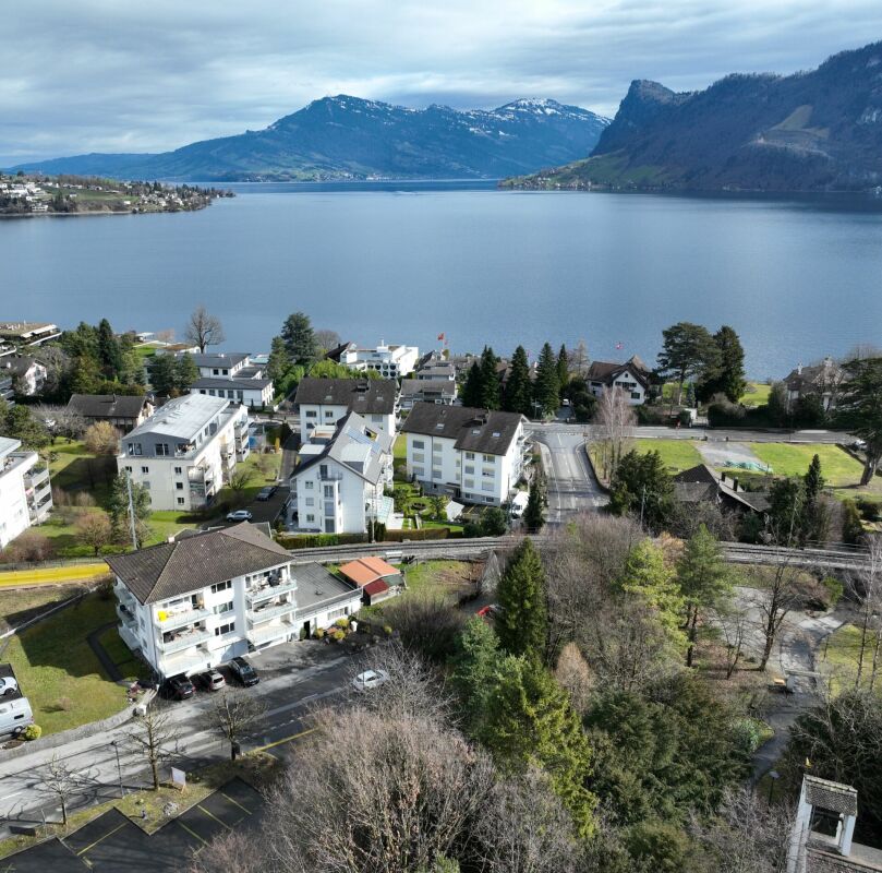 Propriété en copropriété / Terrain avec beaucoup de potentiel