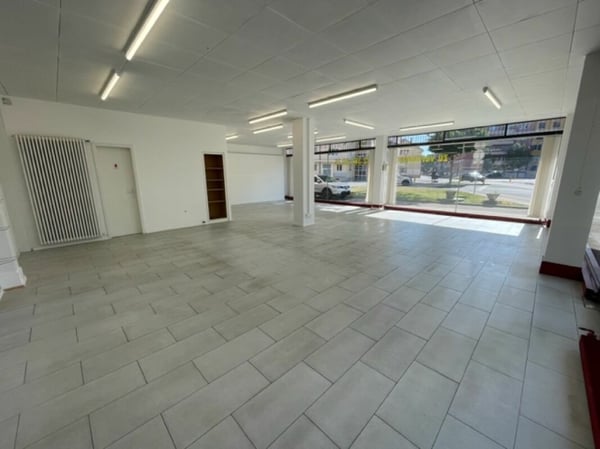 Verkaufsfläche / Ladenlokal / Gewerberaum 3