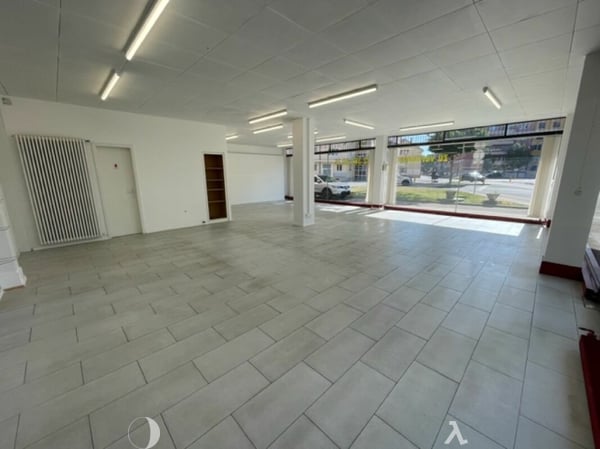 Verkaufsfläche / Ladenlokal / Gewerberaum 3