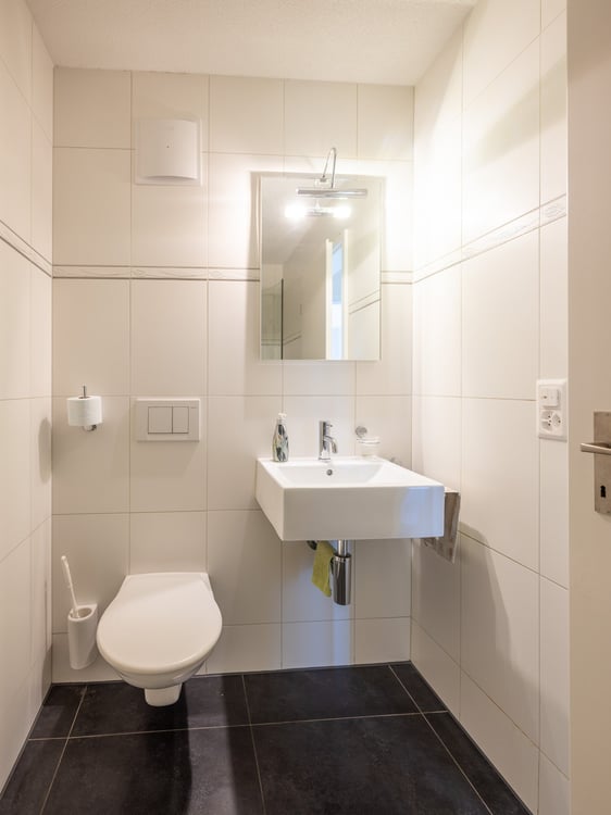 Moderne 4 1/2-Zimmer-Maisonette-Wohnung mit Schwedenofen und grossem Balkon 19