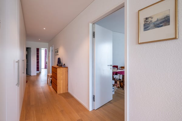 Charmante 4.5-Zimmer-Dachwohnung in Vechigen – Modern, Lichtdurchflutet und Barrierefrei 13