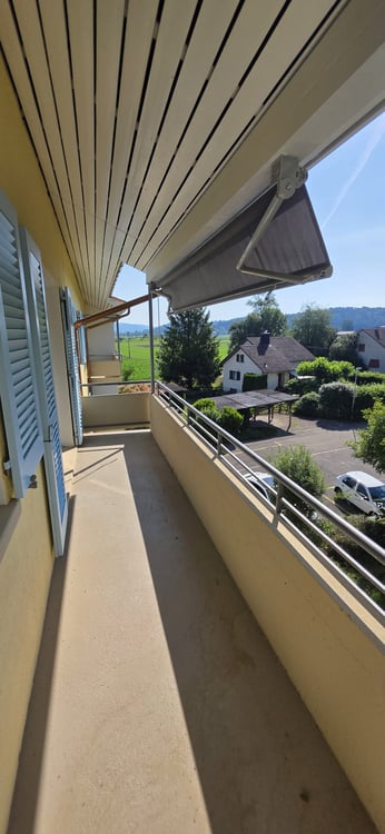 Neu sanierte helle 4-Zimmer-Wohnungen mit Balkon in ruhiger Lage – Schlatt TG 13