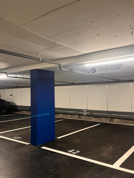 Einstellhallenplatz zu vermieten 2