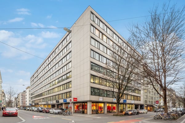 Einstellhallenplatz zu vermieten 1