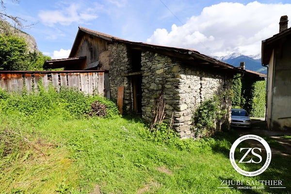 Maison individuelle de caractère à Chamoson – 6.5 pièces avec vue et grand terrain 13