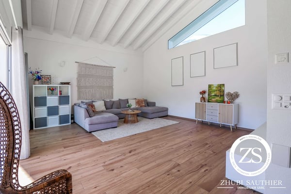 Villa familiale de 5.5 pièces avec garage double à Plan-Conthey 2