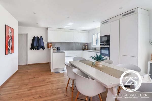 Villa familiale de 5.5 pièces avec garage double à Plan-Conthey 4