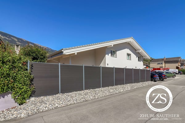 Villa familiale de 5.5 pièces avec garage double à Plan-Conthey 22