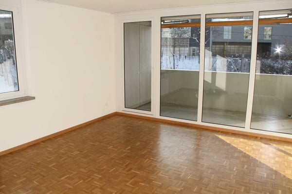 Grosszügige 2.5-Zimmer-Wohnung mit Balkon und schöner Aussicht in St. Gallen 5