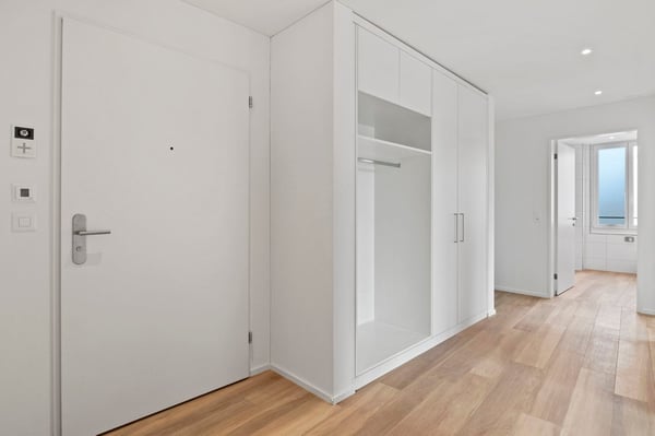 Luxuriöse 6.5 Zi.-Whg. an bester Lage in Rotmonten 6