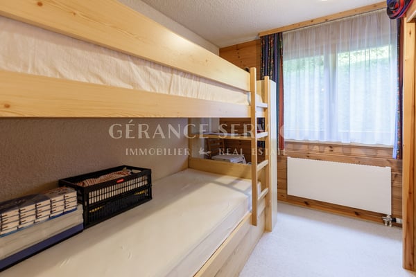 Ambassadeur 6 - réservé 13