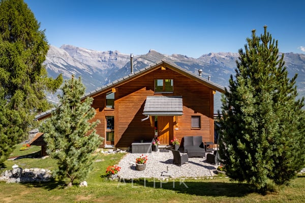 Chalet Harmonie - Ski-in/ski-out avec vue panoramique à Haute-Nendaz 1