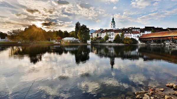 Einzigartige Liegenschaft. Ideal für Gemeinschaften. Grosses Entwicklungspotenzial 1