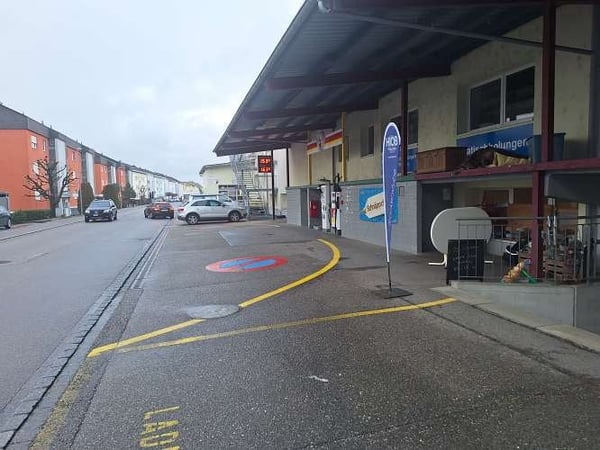 1'700 m2 Verkaufs- Büro- und Lagerflächen an top Lage direkt beim Bahnhof und nahe SCHOPPING-MEILE 24
