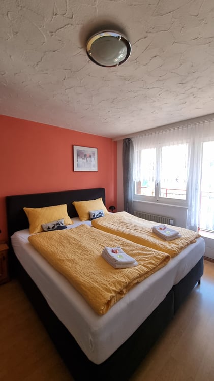 Mitarbeiterunterkunft - Personalhaus - Mehrfamilienhaus mit 540 m2 Nutzfläche, 12