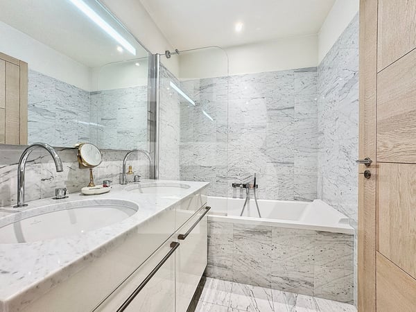 Magnifique attique en pignon avec deux chambres 8