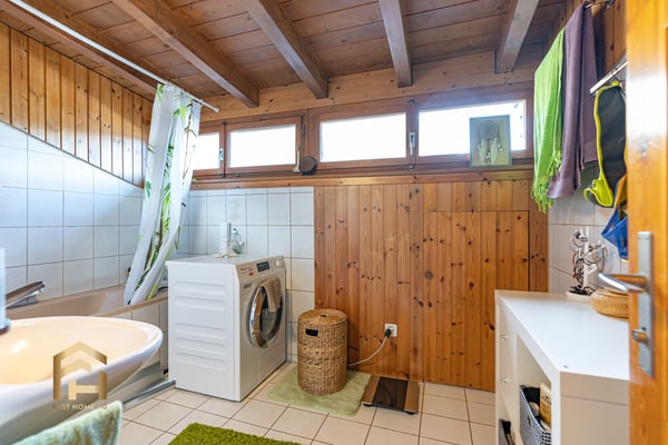 Interessantes Walliserhaus mit zwei Wohneinheiten 6