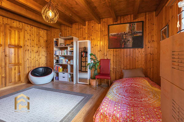 Interessantes Walliserhaus mit zwei Wohneinheiten 5