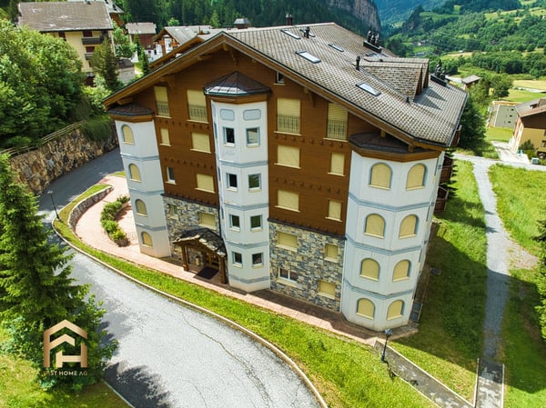 Stilvolle 4.5 ZWG mit Balkon und Cheminée in sonniger Lage von Leukerb 10