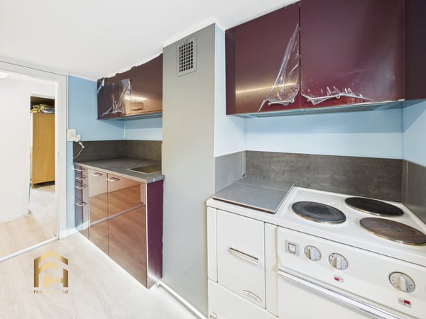 Gemütliche 1.5 ZWG mit Balkon und Alpenblick in Ulrichen 4